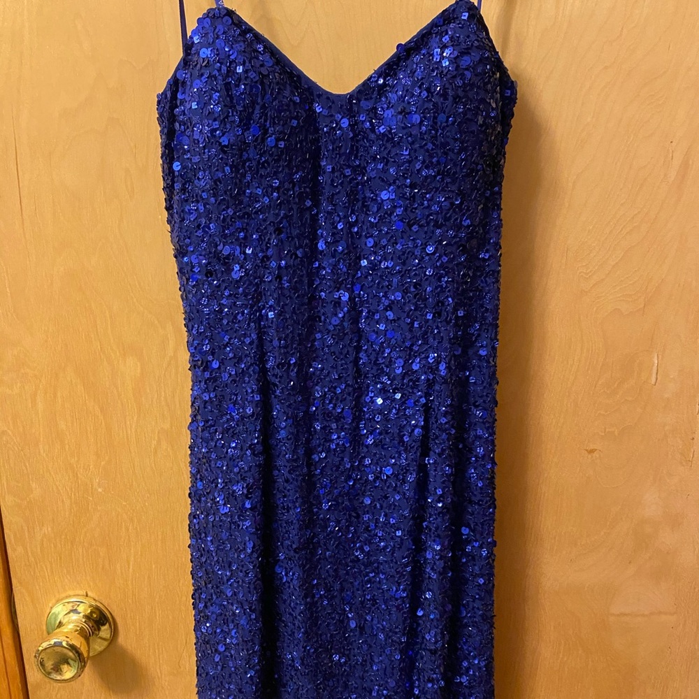 Short dress